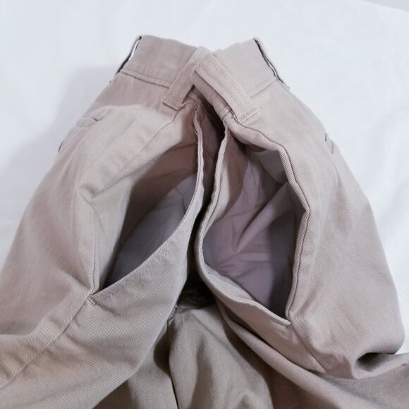 J. Crew Mercantile FLEX Khaki Shorts - Picture 3 of 10